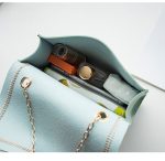 One ShoulderFashion Lock Chain Diagonal Bag - Image 4